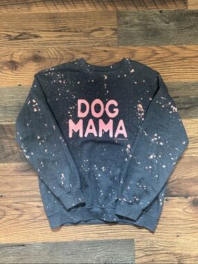 Dog Mama Graphic Sweatshirt
